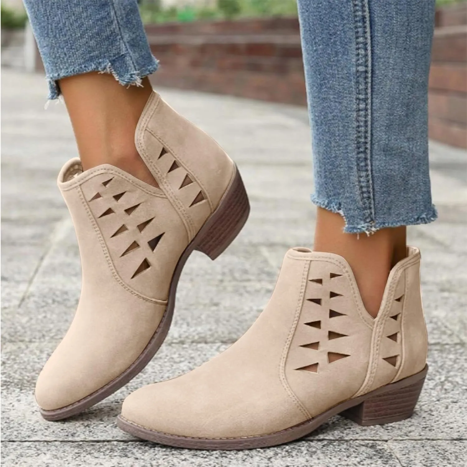 Ankle Boots for Women Low Heel Cowboy Boots V Cut Suede Retro Western Pointed Toe Chunky Heels Womens Ankle Boots