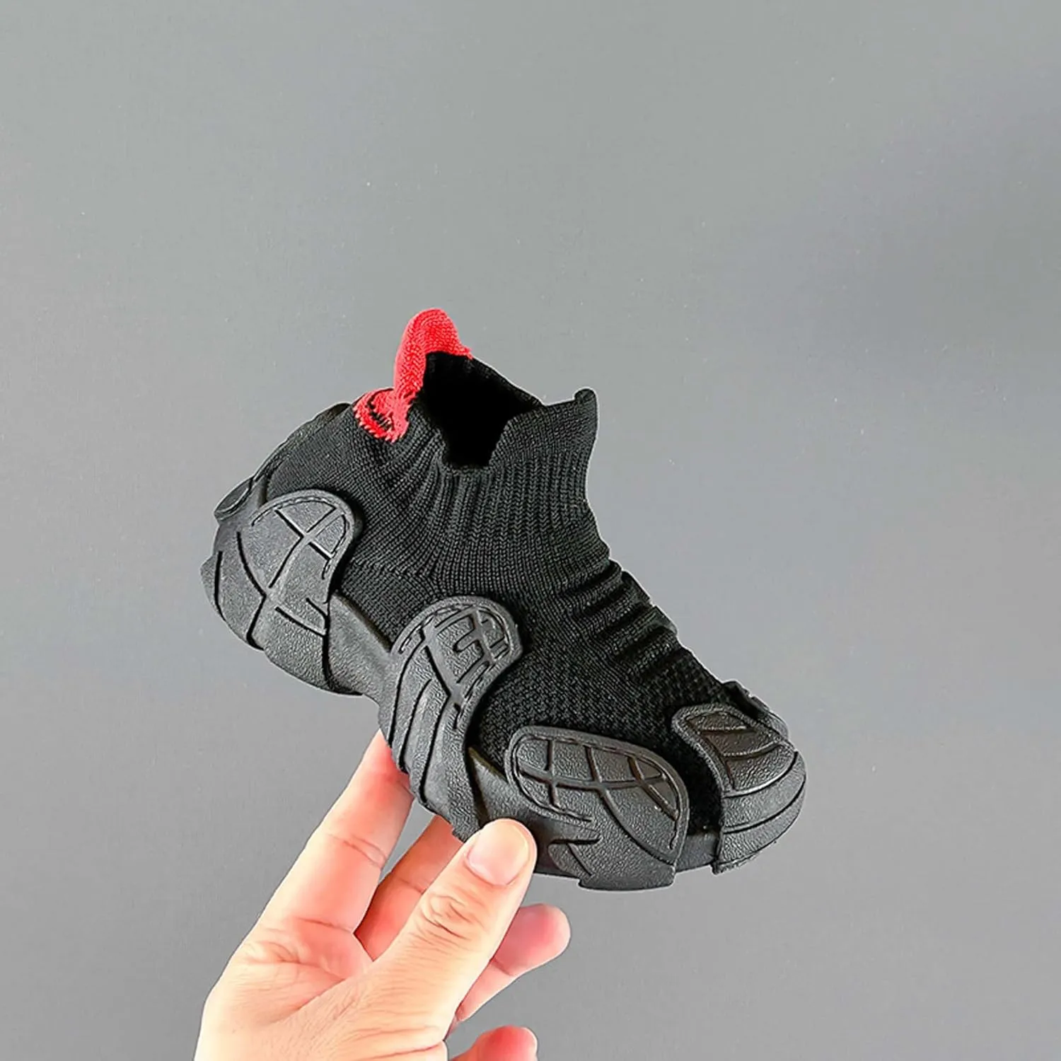 Children's Breathable Mesh Sneakers Boys Girls Thick Bottom Comfortable Casual Shoes Non-Slip Lightweight Running Shoes Street Mesh Casual Walking Shoes