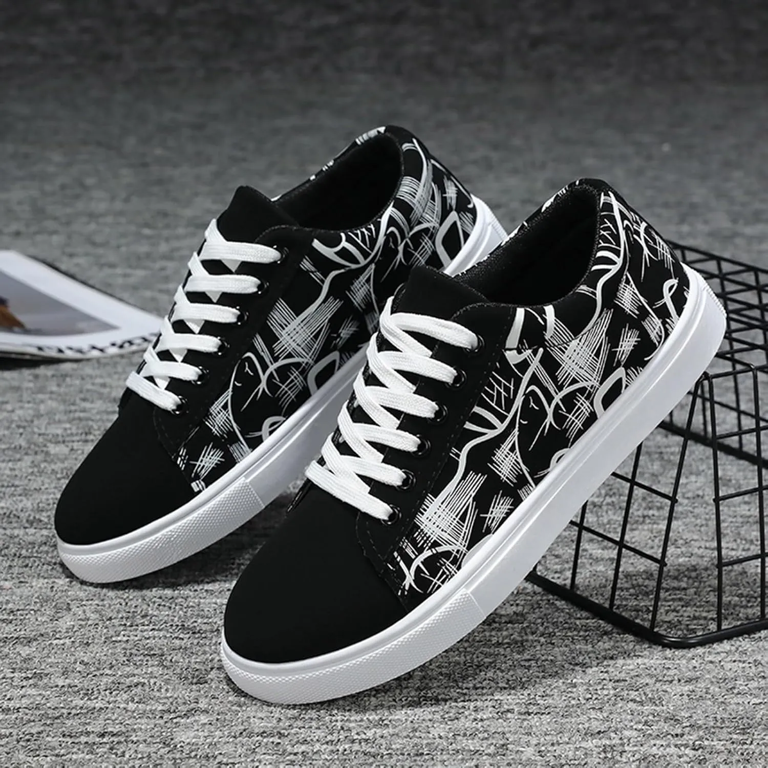 Men's Non Slip Barefoot Minimalist Shoes Breathable Casual Comfortable Walking Sneaker Comfortable Stretch Shoes