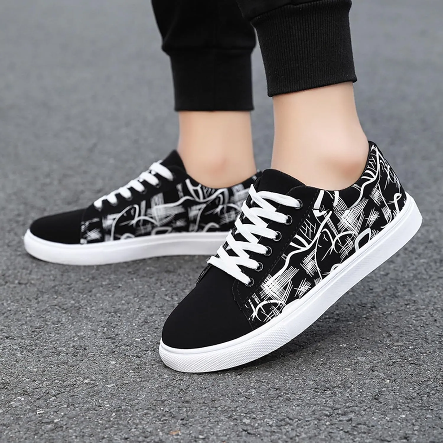 Men's Non Slip Barefoot Minimalist Shoes Breathable Casual Comfortable Walking Sneaker Comfortable Stretch Shoes