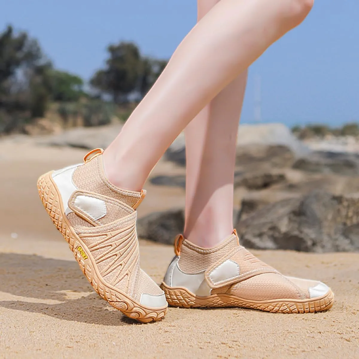 Unisex Barefoot Shoes Women Men Trail Trainers Lightweight Breathable Walking Running Shoes,Outdoor Beach Shoes,Swimming Shoes, Indoor Non-Slip Fitness Shoes, Hiking Shoes (Beige 43EU)