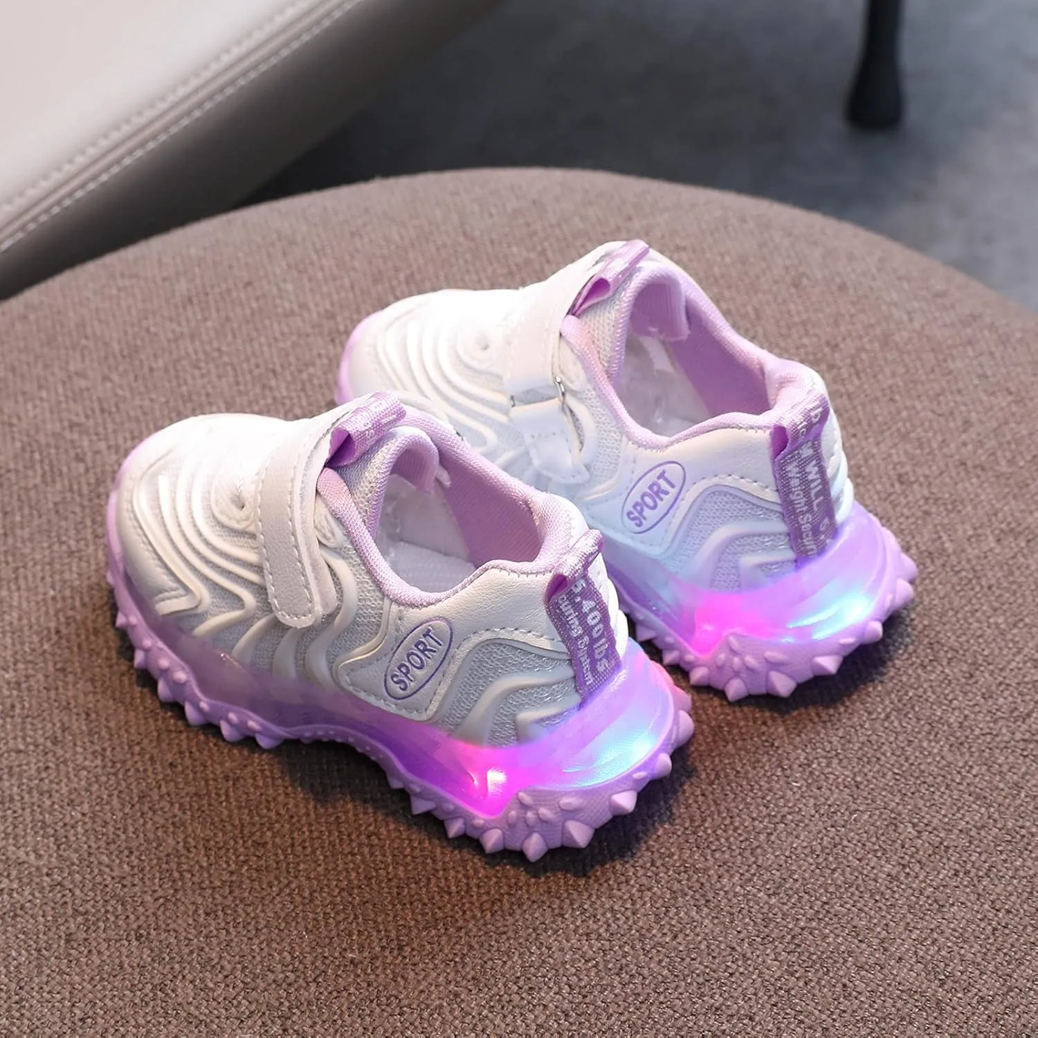 Unisex Kids Boys Girls LED Light Up Shoes Outdoor Sports Trainers Fitness Shoes Breathable Flashing Luminous Sneaker (Purple, 2-2.5 Years)